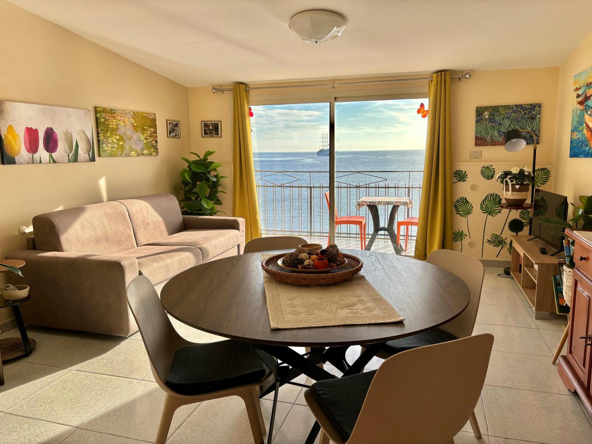 La Mansarda Apartment Giardini Naxos Exterior photo